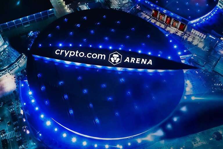 Just 28 minutes from the Crypto Arena! Enjoy easy access to top events and entertainment while staying in comfort. Just 28 minutes from the Crypto Arena! Enjoy easy access to top events and entertainment while staying in comfort.